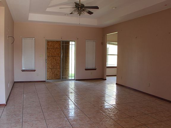 4th image of 1510 Magdalena Ave