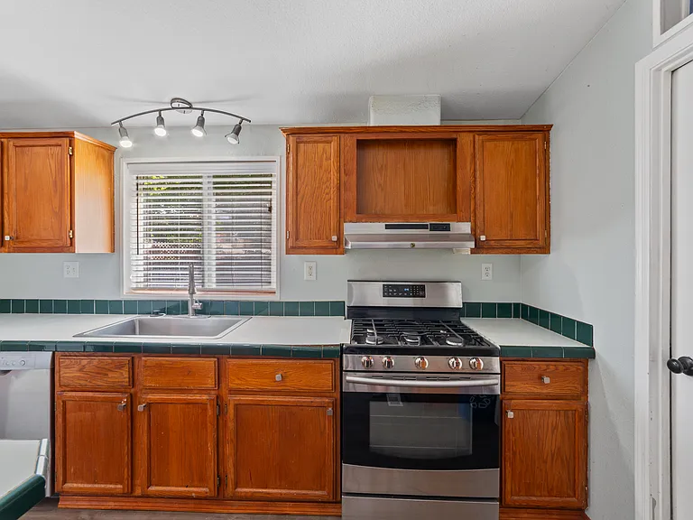 2690 S Highway 191 — Photo 13