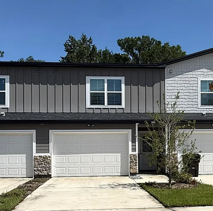 3228 Isabella Ct #1
