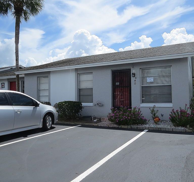1st image of 40 Lake Villa Way
