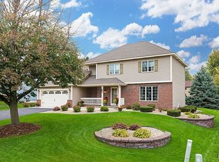 9004 Princeton Rd, Woodbury, MN 55125