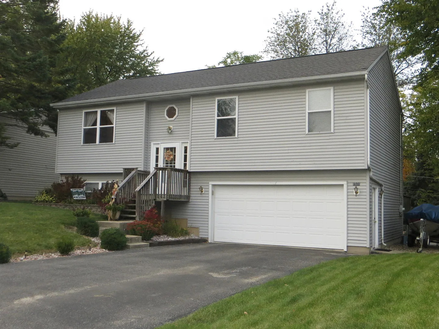 8508 Ramble Rd photo 1