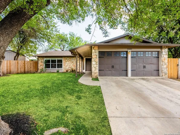 12202 VALLEY FORGE CIR, San Antonio, TX 78233