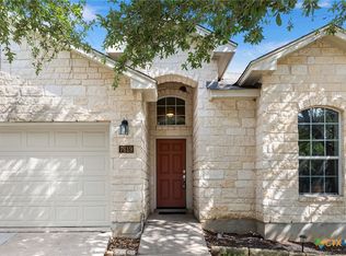 7619 Bit Cir, Elmendorf, TX 78112