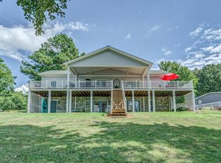 231 Spence Rd, Union Hall, VA 24176