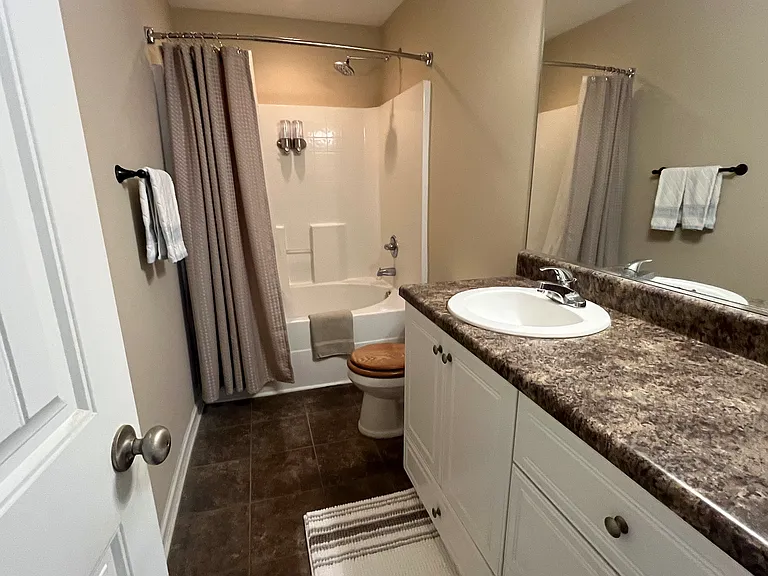 2675 York Dr — Photo 9
