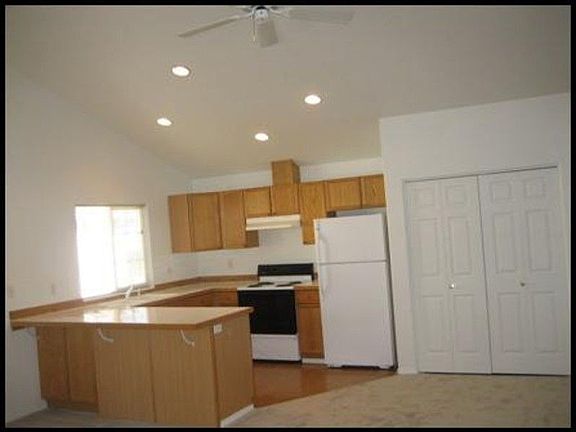 2nd image of 2537 NW 3rd Ave