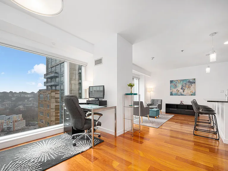 200 Exchange St #1512 — Photo 10