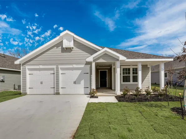 632 Quail Meadows Dr, Cleburne, TX 76031
