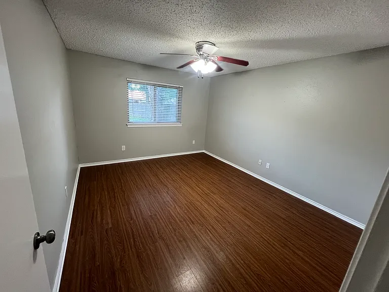 2302 Pueblo Dr — Photo 9