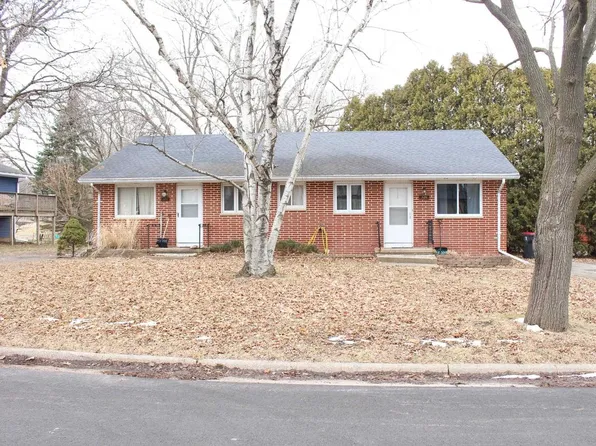 520-524 Townsend St, Cambridge, WI 53523