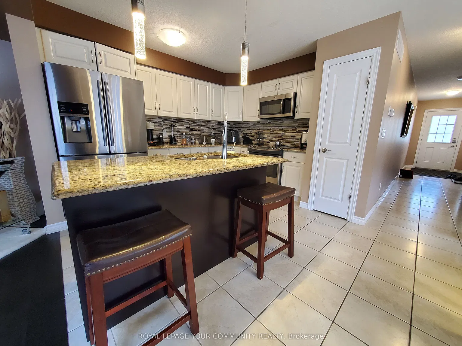 3 bed, $2,800 — Photo 4