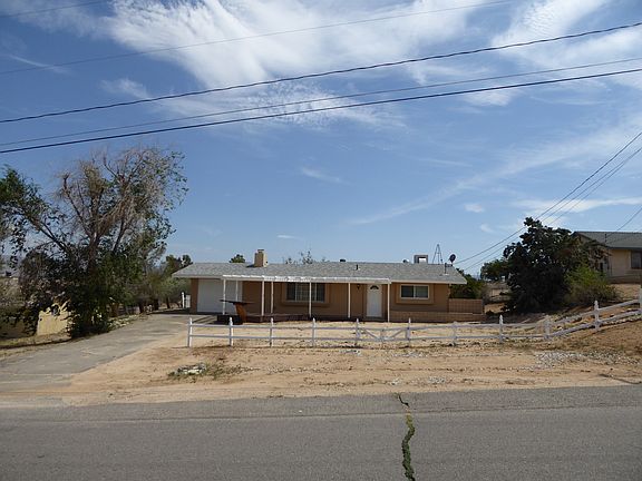 3rd image of 17929 Deodar St