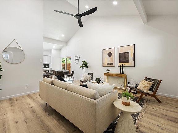 4th image of 6209 Reicher Dr