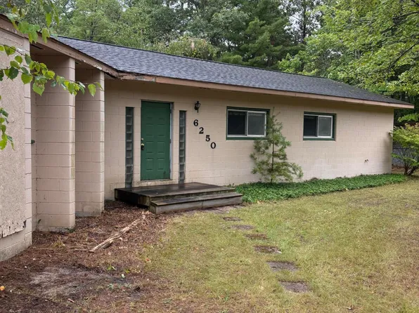 6250 Us Highway 23 N, Rogers City, MI 49779
