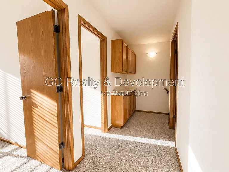 312 Fieldstone Ct — Photo 11