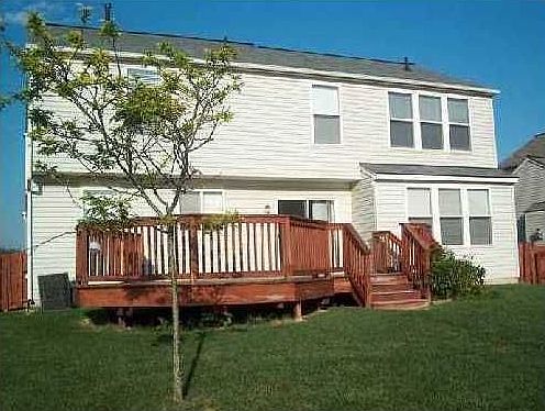3rd image of 7697 Henley Dr