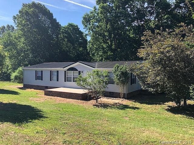 1st image of 224 Quail Hill Dr