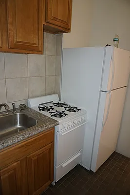 Rented by Lions Share Inc. | media 9