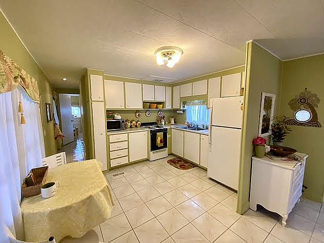1st image of 3209 Florida St