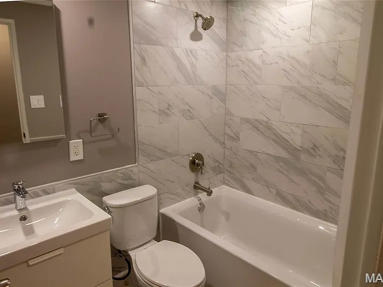 5349 Arsenal St #8 — Photo 8