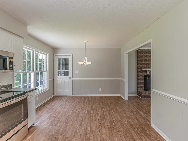 108 Fox Run Cir — Photo 21