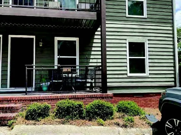 148 Thomas St APT 4, Auburn, AL 36832