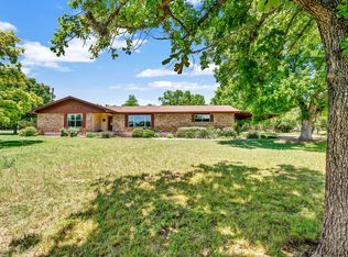 163 Suniland Dr, Fredericksburg, TX 78624