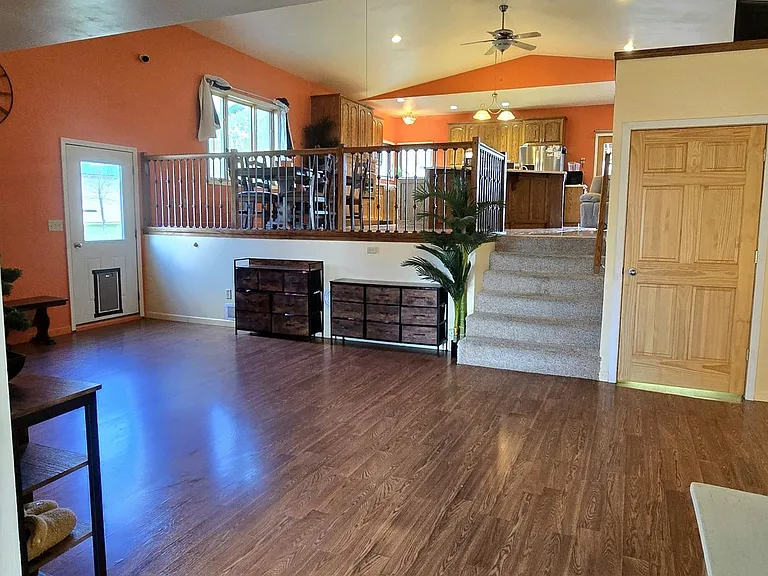 419 S Rosser Ave — Photo 5