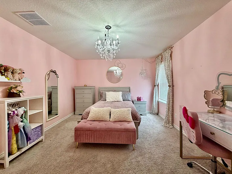 5024 Galvan Mnr — Photo 26