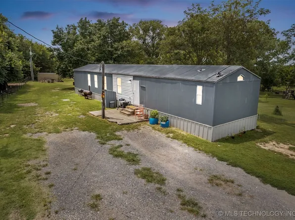 19596 S 405th East Ave, Porter, OK 74454