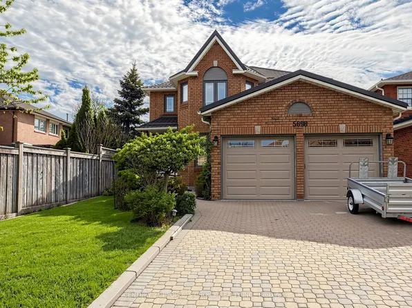 5698 Colby Ct, Mississauga, ON L5M 4S7