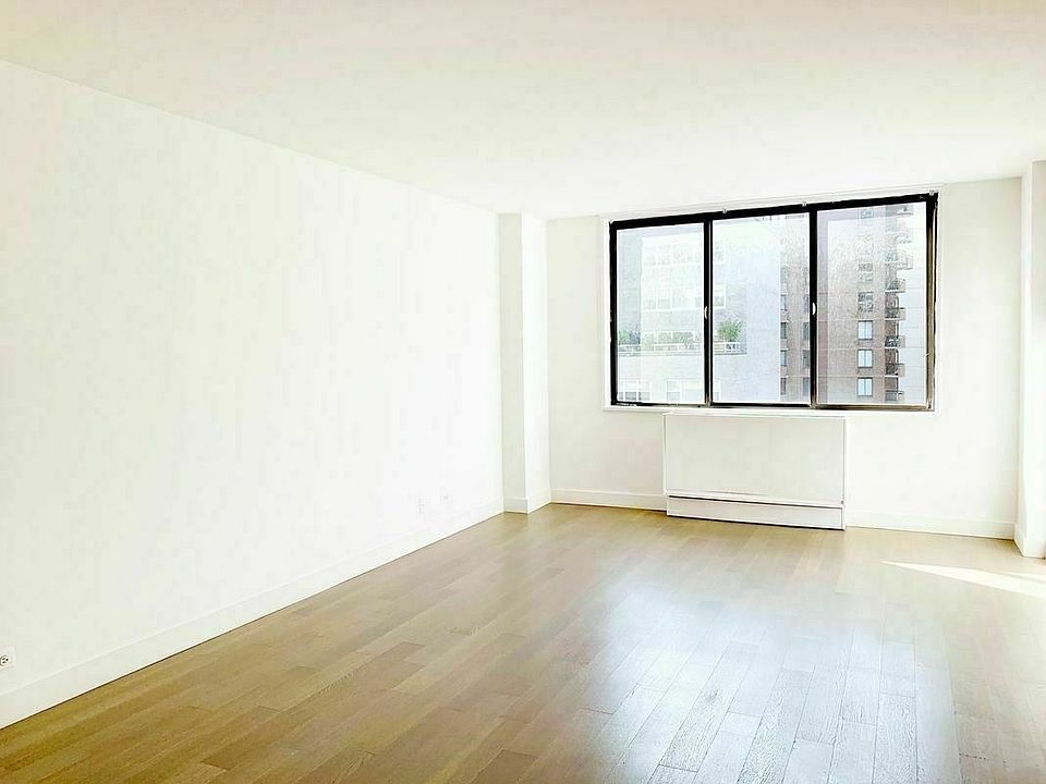 1st image of 200 E 33rd St APT 6H