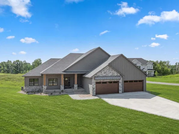 2490 179th Ave NE, Ham Lake, MN 55304