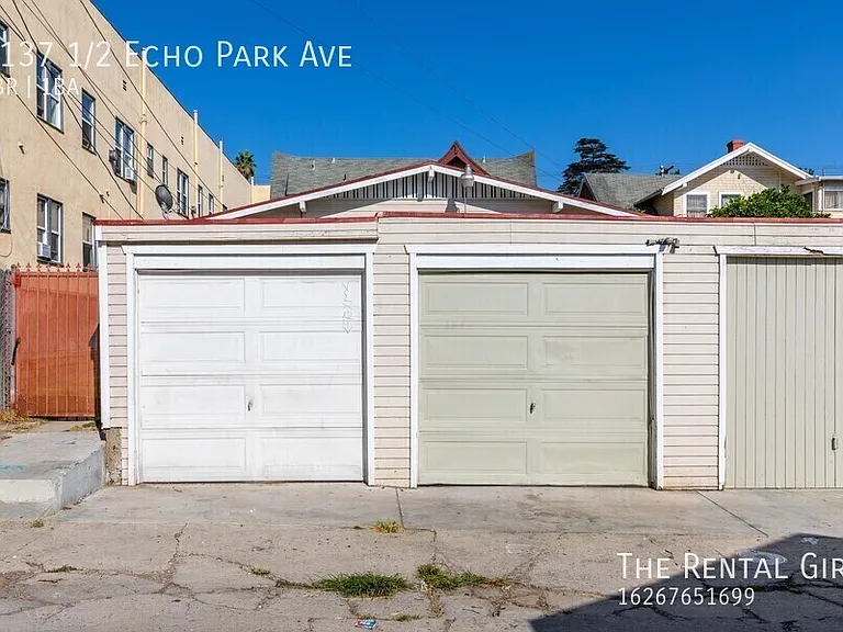 1137 1/2 Echo Park Ave — Photo 17