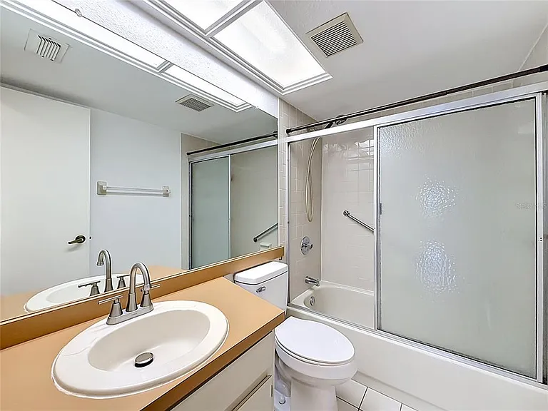 4405 W Fair Oaks Ave #18 — Photo 11