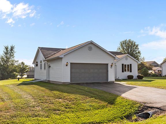 3rd image of 1238 Willow Bend Ln