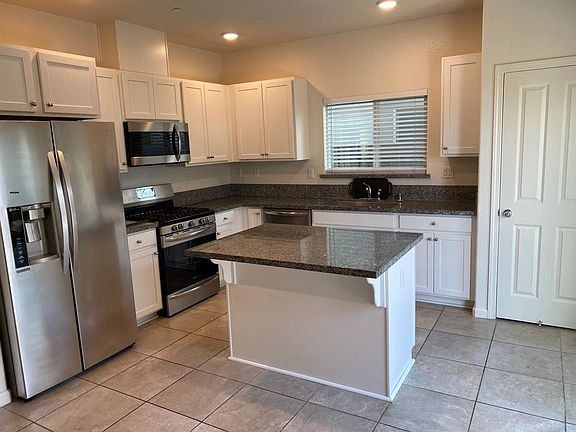 5th image of 111 Kiana Ln
