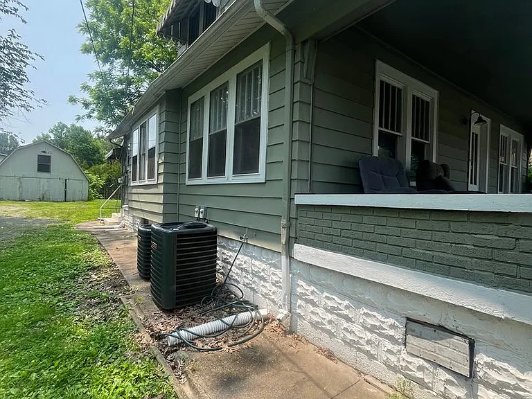 522 W Harrison Ave — Photo 3