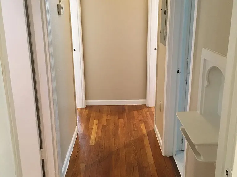 126 Manning Dr — Photo 12
