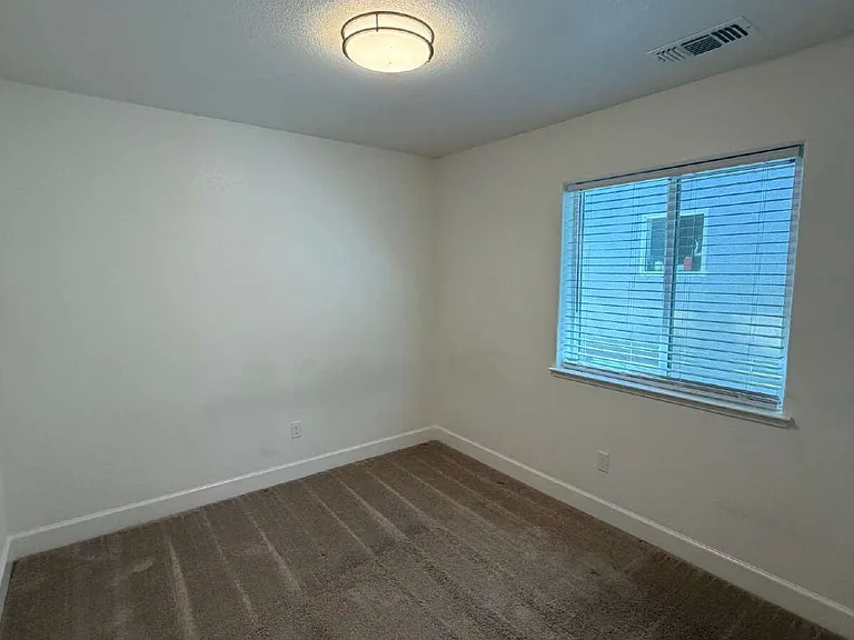 5062 Palisade Ave — Photo 13