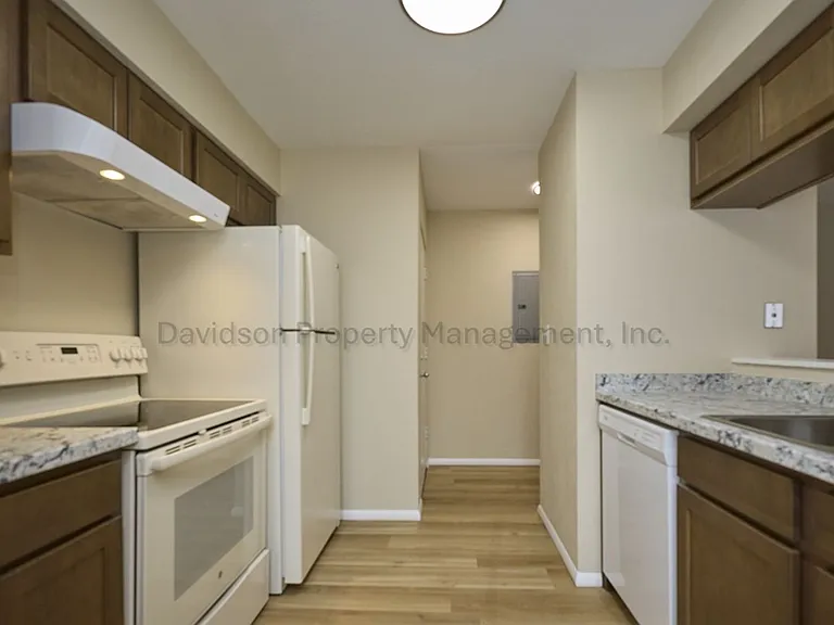 1708 Sawyer Way #176 — Photo 5
