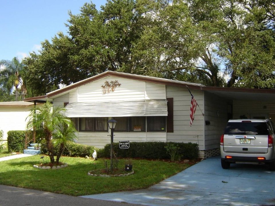 1st image of 175 Winterdale Dr