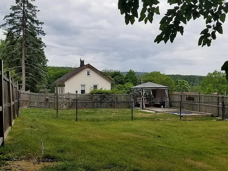 605 State Route 32 — Photo 10