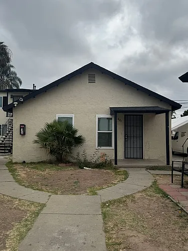 Floor plan 621 A Avenue