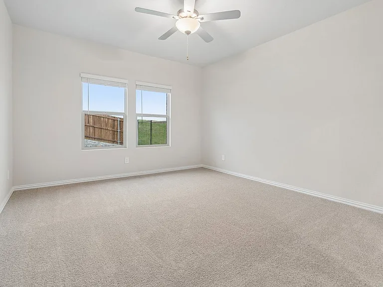 702 Dotty Dr — Photo 9