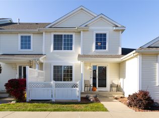 15432 Walnut Hills Dr, Urbandale, IA 50323
