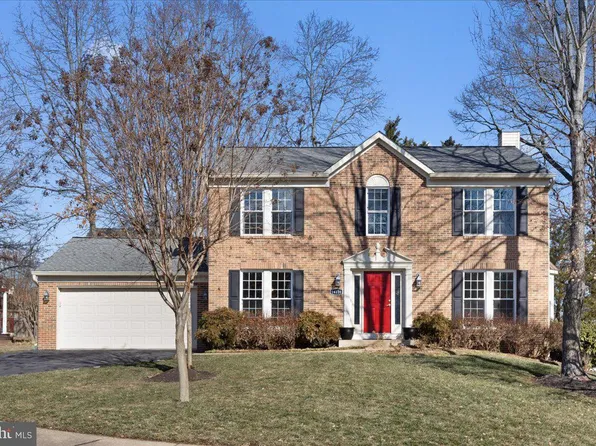 14116 Roamer Ct, Centreville, VA 20121