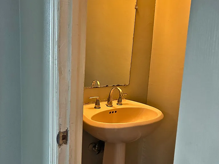 780 Garrison Dr — Photo 8
