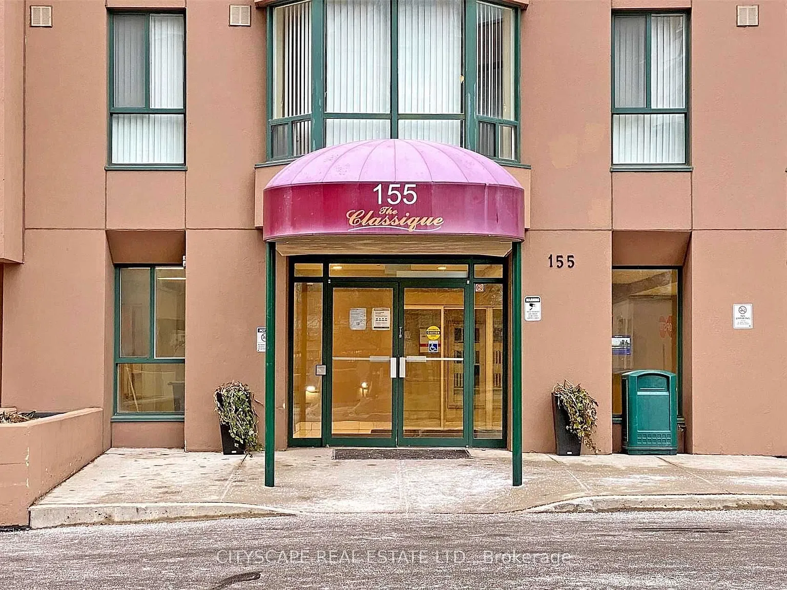 3 bed, $2,599 — Photo 2